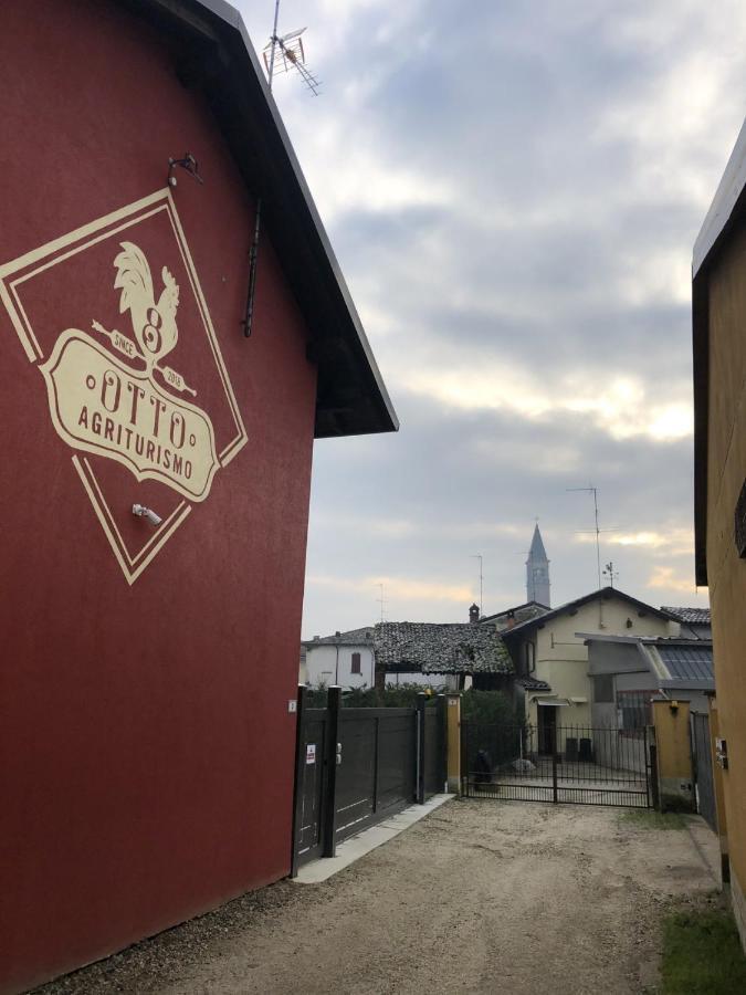 Otto Agriturismo Ottobiano Exteriör bild